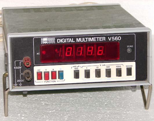 DIGITAL MULTIMETER V560