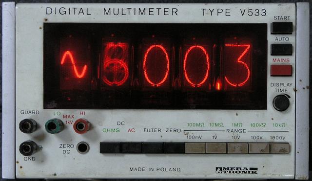 DIGITAL MULTIMETER V533